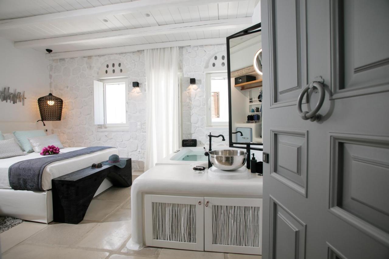 Euphoria Downtown Apartment Naxos City Exterior photo