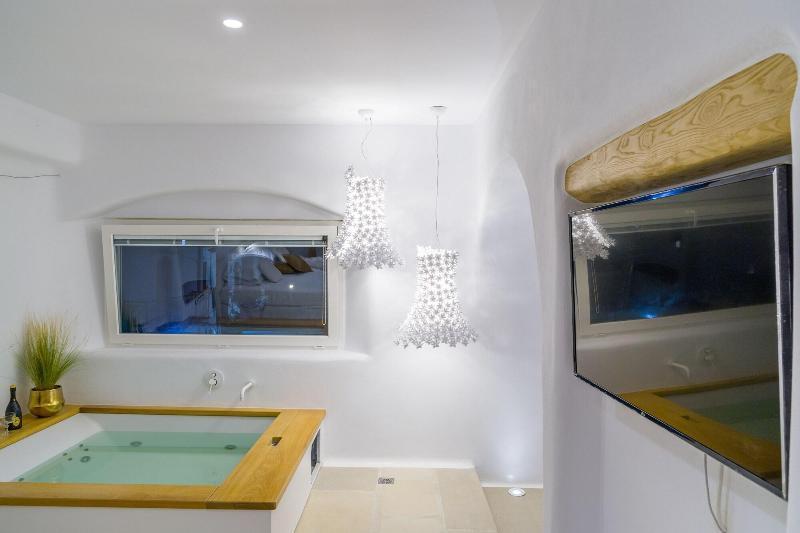 Euphoria Downtown Apartment Naxos City Exterior photo